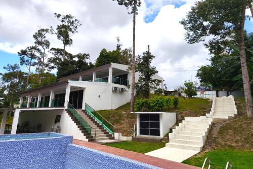 Kemaman Complejo | AlSafina Forest Stay