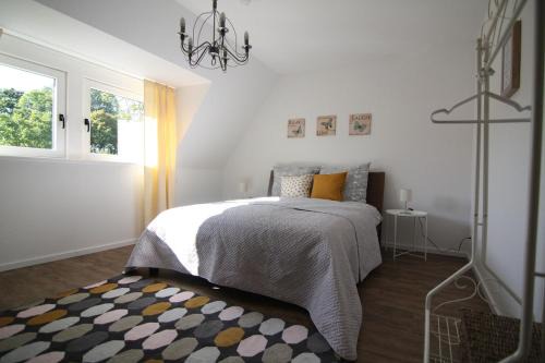 Simmern Apartamento | Alte Praxis - Zentral & ruhig in Simmern! Stellplatz