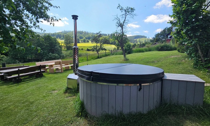 Bontkirchen Otro | Alte Schreinerei, Modernisiert Fachwerkhaus mit Fernblick auf die Berge 12-16 P