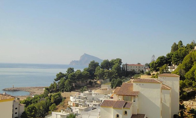 Pueblo Mascarat Apartamento | Altea Dorada by Interhome