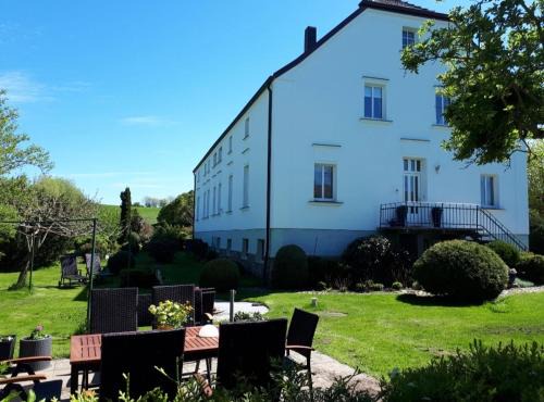 Steffenshagen Apartamento | Altes Bauernhaus im Grünen