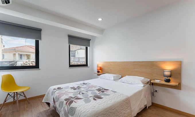 Mangualde Apartamento | ALTIDO Lovely unit w/ Gym & Communal pool