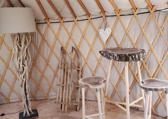 Ilonse Otro | Altitude Ecolodge Yourte