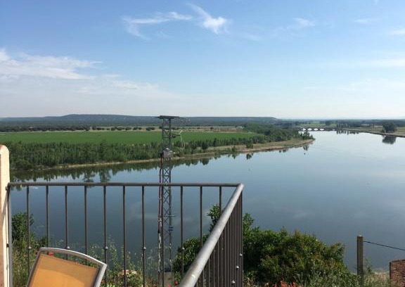 Castronuno Casa | ALTO DE LA RESERVA