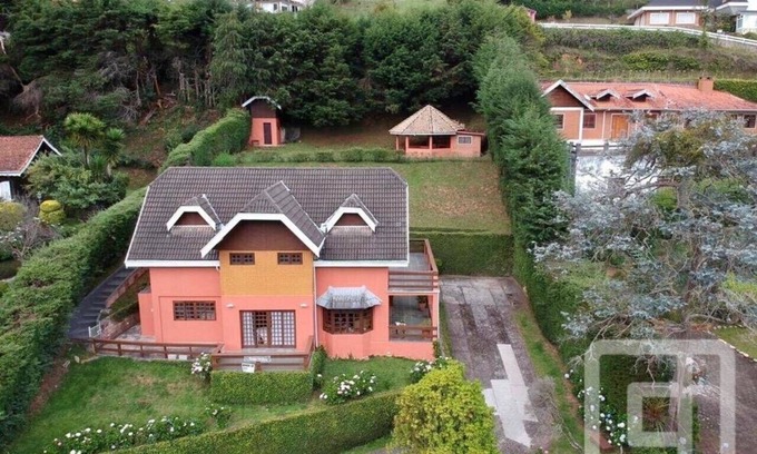 Colinas Capivari Cabaña | Alto do Capivari, Campos do Jordao - 6 habitaciones, casa deliciosa y acogedora