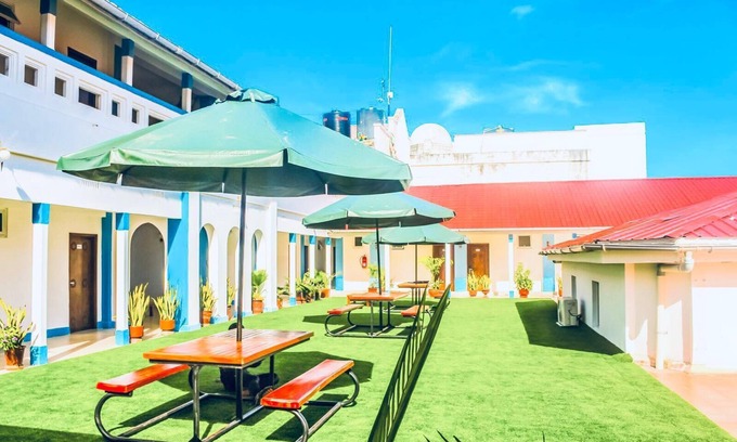 Mombasa Hotel | Alyusra Palm Tree Hotel