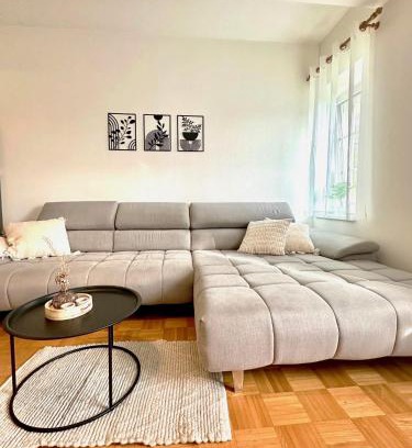 Deutschlandsberg Apartamento | Am Fuße der Burg