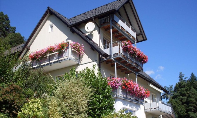 Forbach Apartamento | Am Keschtewaeldele *