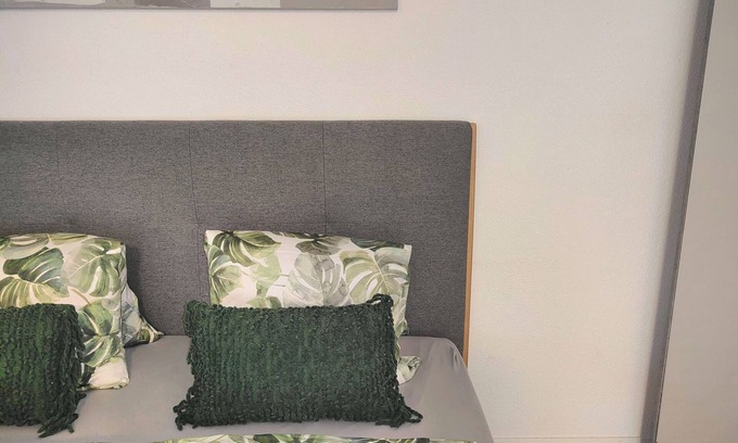 Einigen Apartamento | Am See I 5min Spiez I 20min Interlaken