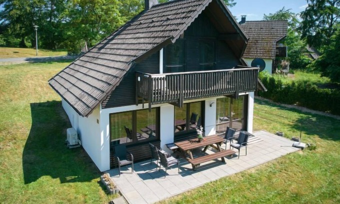 Feriendorf Frankenau Casa | Am Sternberg 97 by Interhome