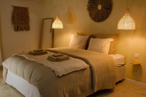 Montfavet Apartamento | AMA, suite avec baignoire balnéo et sauna privé