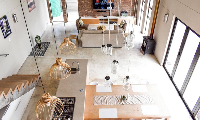 Grahamstown Casa | Amabwe Guest House