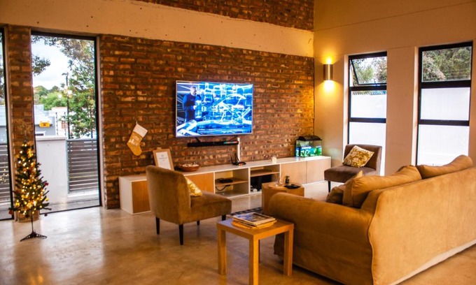 Grahamstown Cama Y Desayuno | Amabwe Guesthouse