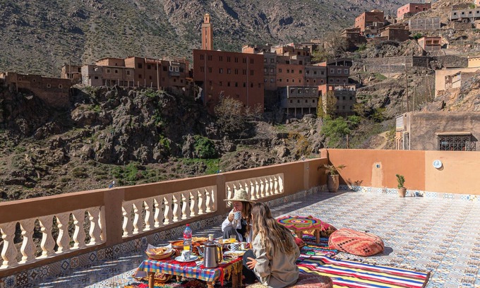 Imlil Cama Y Desayuno | amazigh family riad