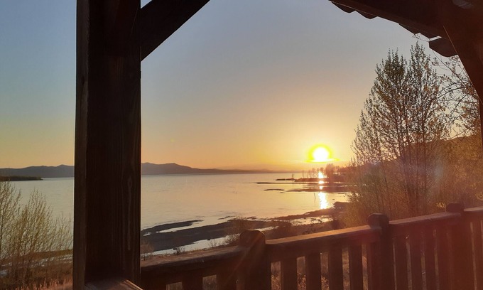 Fort St. James Cama Y Desayuno | Amazing 2-bedroom bed & breakfast in Fort St. James