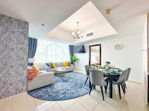 Dubai Apartamento | Amazing 2 Bedroom in Al Rabia Tower in Majan 6PPL