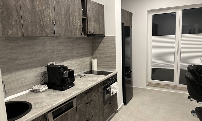 Militari Apartamento | Amazing 2-Room Penthouse Cityview W13