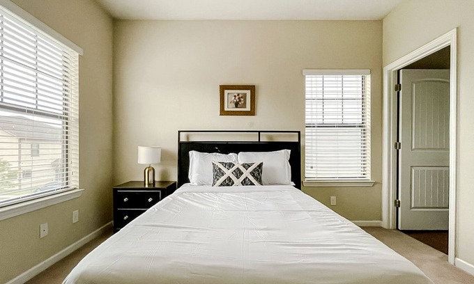 Stillwater Apartamento | Amazing 2BD/2.5BA + Gym - Stillwater