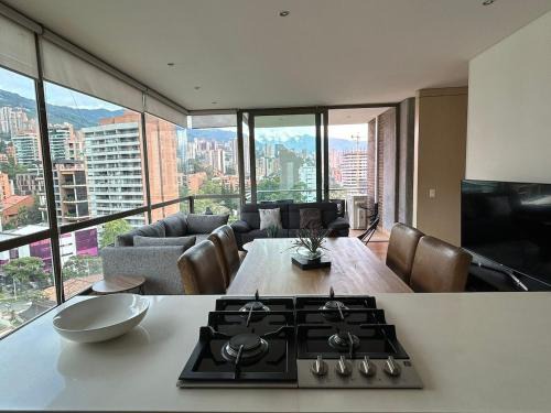 Lalinde Apartamento | Amazing 3 bedroom near Provenza- El Poblado 701