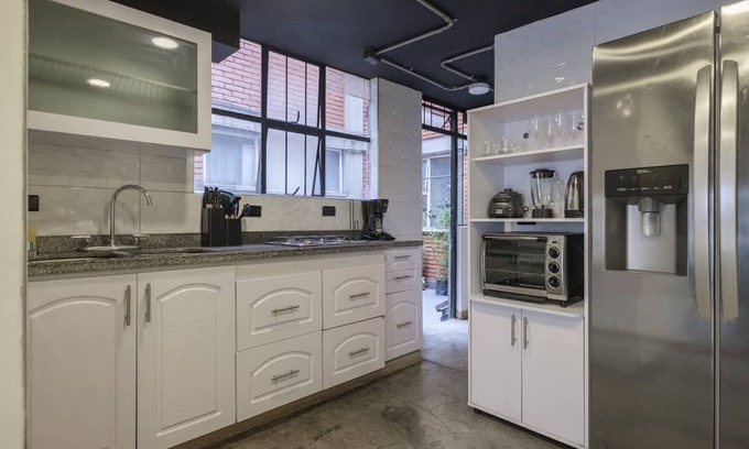 Antiguo Country Apartamento | Amazing 3 BR apt in Zona Rosa