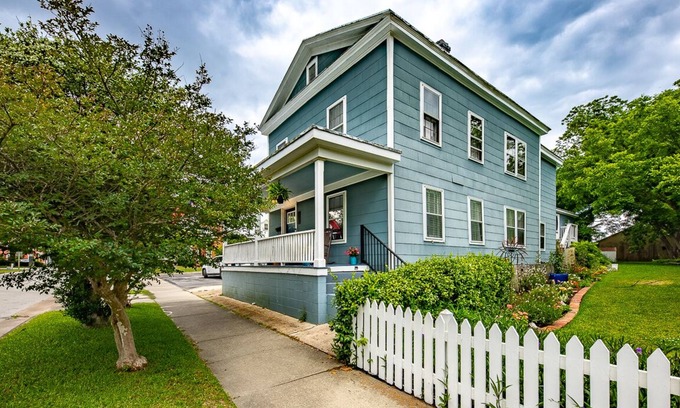 New Bern Casa | Amazing 3 BR House / Downtown New Bern / Sleeps 8