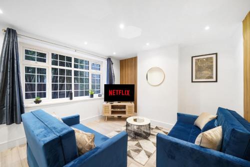 Wormholt and White City Casa | Amazing Abode in Shepherds Bush