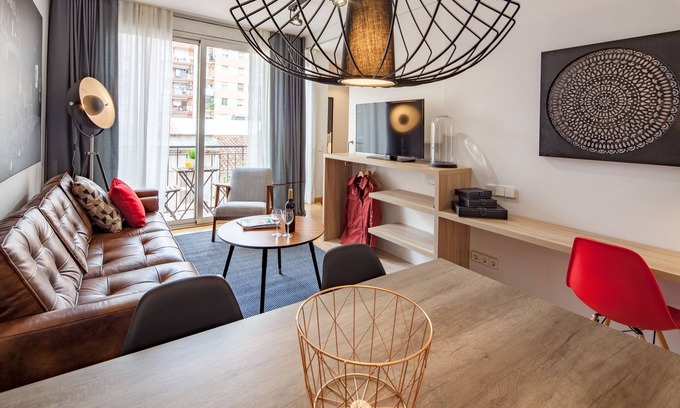 El Camp de l'Arpa del Clot Apartamento | Amazing apartment 2 bedroom in Eixample