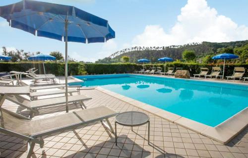 Monteluiano Apartamento | Amazing Apartment In Gubbio With Wifi