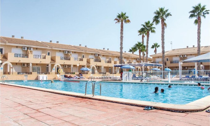 Los Alcázares Apartamento | Increíble apartamento en Los Narejos con 1 dormitorio, WiFi y piscina exterior