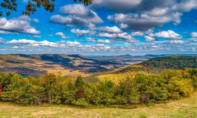 Bouvet Island Casa | Amazing Arkansas Grand Canyon View Near Buffalo National River and Jasper.