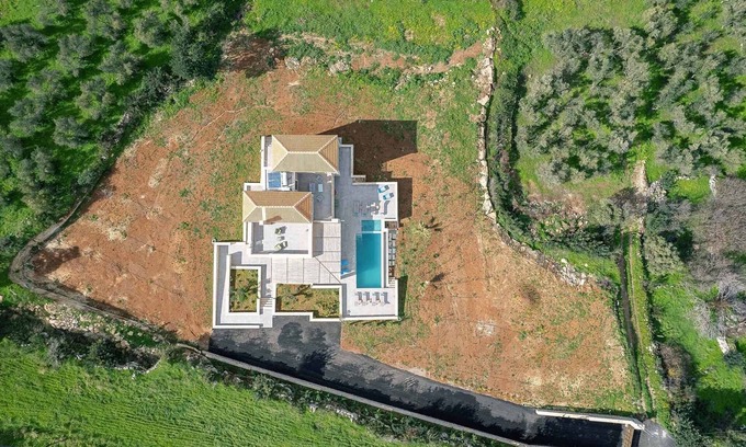 Geropotamos Villa | Amazing Crete Villa | Villa Niva | Private Infinity Swimming Pool & Children Plunge Pool | Outdoor Shaded Dining Area & BBQ | Ideal for Families | 4 Bedrooms | Rethymno