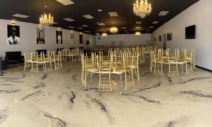 Addison Heights Casa | Amazing Event Space with Ample Parking