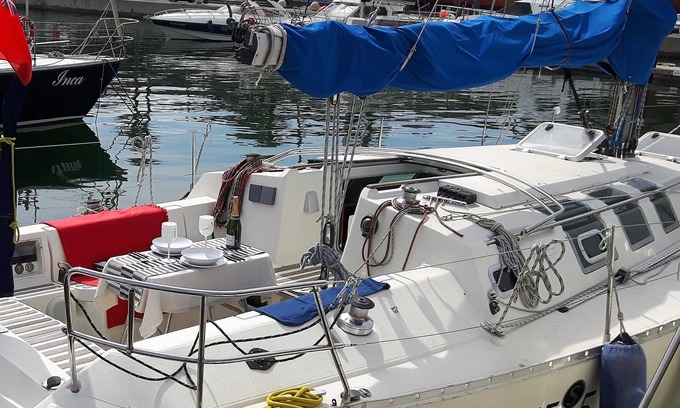 Diagonal Mar i el Front Maritim del Poblenou Alquiler De Eote | Amazing flat in classic boat - Barcelona