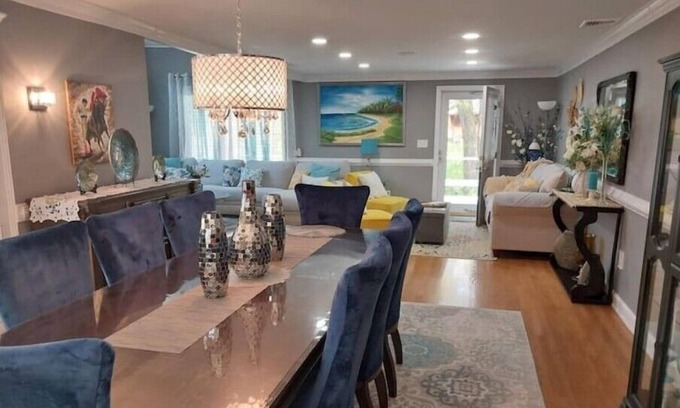 Wolcott Casa | Amazing GParadise with King Bed, Private Pool and BBQ