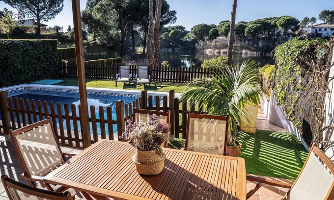Las Jaras Casa | Amazing holiday home in Córdoba with garden