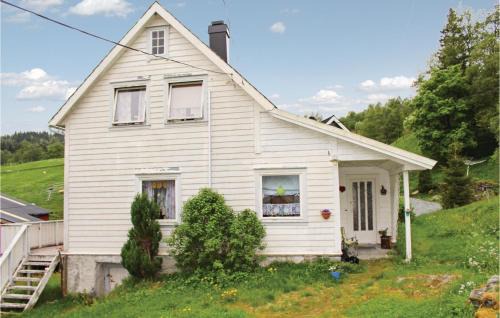 Fjaler Casa | Amazing Home In Dale I Sunnfjord
