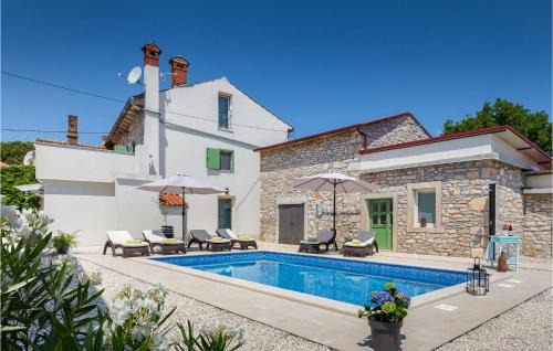 Mali Vareski Casa | Amazing Home In Duga Uvala