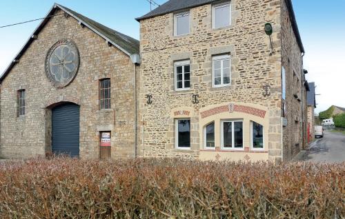Neuilly-le-Vendin Casa | Amazing Home In Neuilly Le Vendin