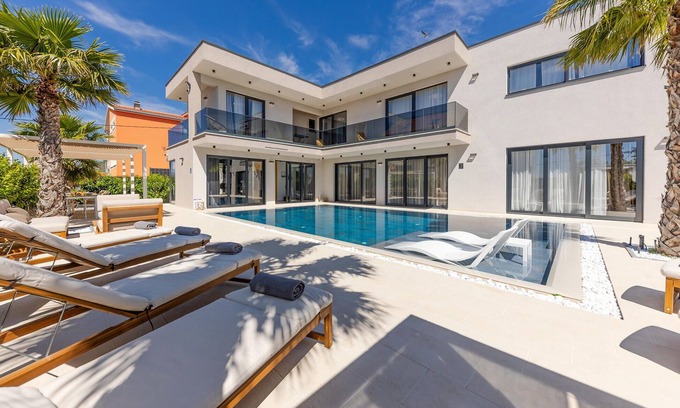 Kastel Stari Casa | Increíble casa en Kastel Stari con.