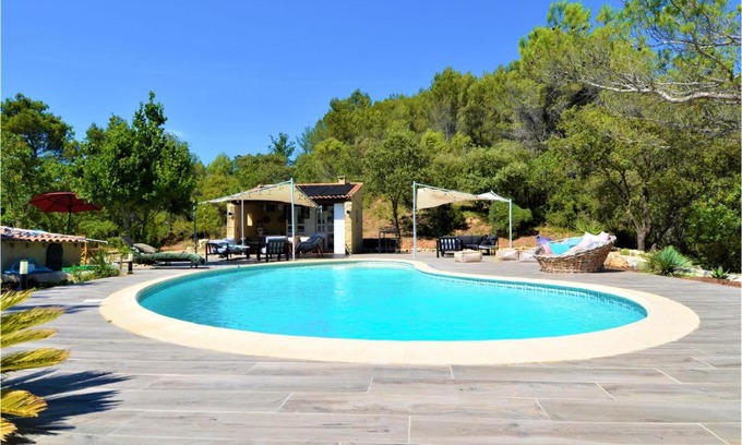 Lafare Casa | Amazing Home In Lafare With Kitchen