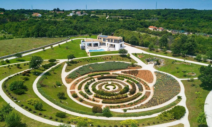 Divsici Casa | Increíble casa en Marcana