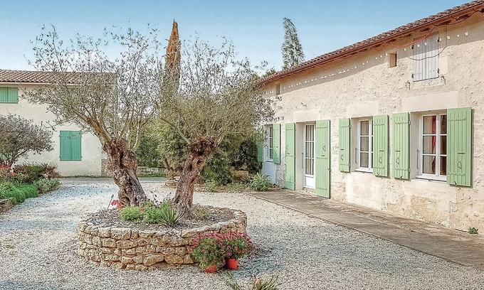 Rioux Casa | Impresionante casa en Rioux