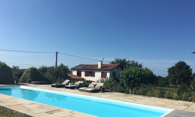 Ascain Casa | Casa con piscina, vista panorámica