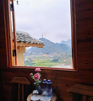 Dong Van Cabina | Amazing Lô Lô Chải Homestay