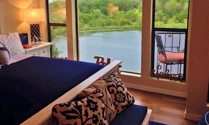 Pottsboro Casa | AMAZING LAKE VIEW - WATER POND FRONT - GOLF - SWIMMING - SPACIOUS LAKE HOUSE 1