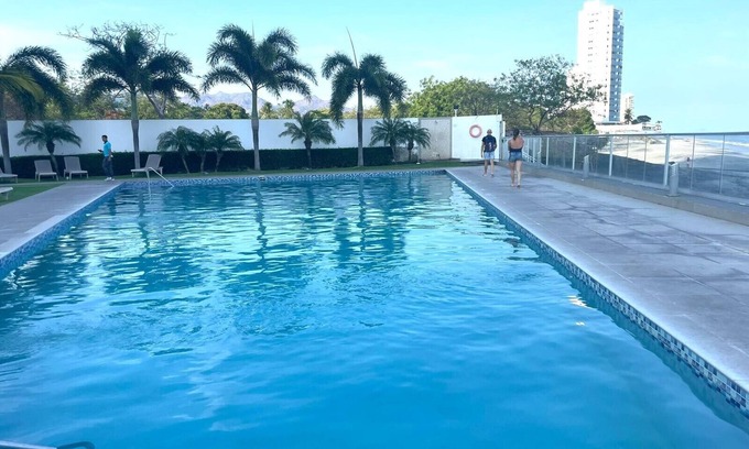 Nueva Gorgona Condominio | Increíble océano de lujo, vista a las montañas y comodidades del resort