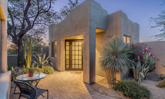 Mirabel Village Casa | Amazing Oasis w/Stunning Views & Private Hot Tub in Scottsdale, AZ!