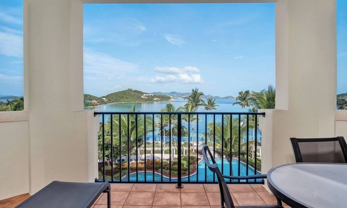 South Side Complejo | Amazing Ritz Carlton Residence--2-Bdrm; Full Kitchen & Beautiful Ocean View