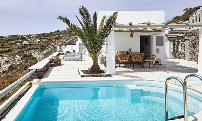 Vourvoulos Villa | Amazing Santorini Villa | Villa Buena Vista | 3 Bedrooms | Private Terrace with Splendid Sea Views | Private Pool | Vourvoulos