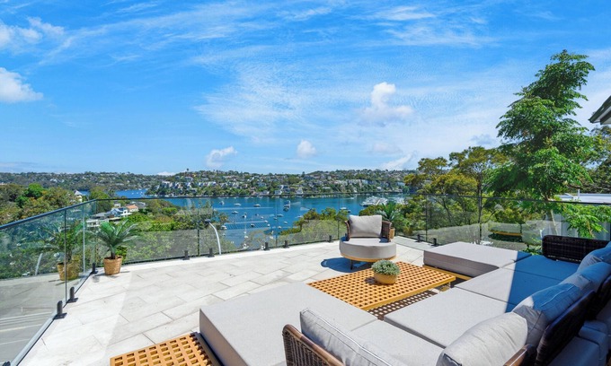 Mosman Casa | Amazing Sea View from the Freestanding House ! 5 min to the beach!